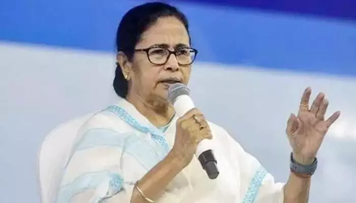 ప్రభుత్వం కీలక నిర్ణయం.. బహిరంగ ప్రదేశాల్లో అలా చేస్తే భారీ ఫైన్! ప్రభుత్వం కీలక నిర్ణయం.. బహిరంగ ప్రదేశాల్లో అలా చేస్తే భారీ ఫైన్!