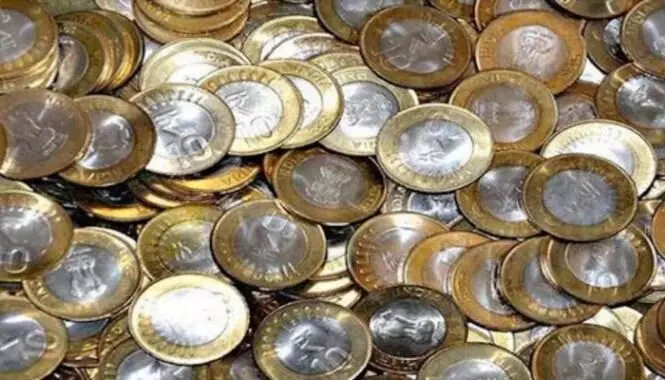 Rs 10 Coins: రూ.10 కాయిన్స్పై కేంద్రం కీలక అప్డేట్.. లోక్సభలో ఏం చెప్పిందంటే? Rs 10 Coins: రూ.10 కాయిన్స్పై కేంద్రం కీలక అప్డేట్.. లోక్సభలో ఏం చెప్పిందంటే?