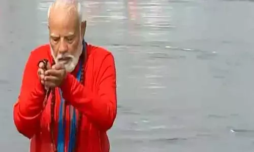 Prime Minister Modi : మహాకుంభమేళాలో ప్రధాని మోదీ అమృత స్నానం