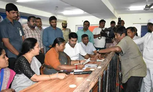 Gandhi Bhavan: మంత్రులతో ముఖాముఖి కార్యక్రమంలో పాల్గొన్న మంత్రి సీతక్క