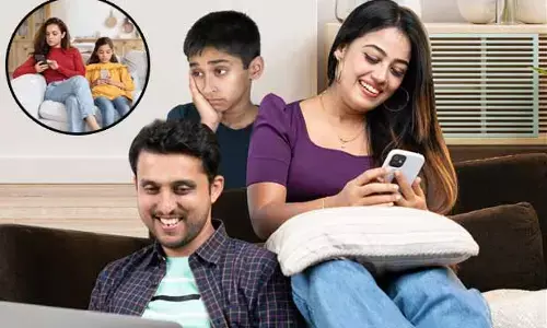 Technoference : రియల్ కమ్యూనికేషన్‌‌ను దెబ్బతీస్తున్న ‘రీల్స్’ వ్యసనం!