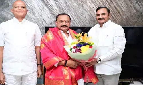 Allu Arjun : ఆసక్తి రేపిన టీపీసీసీ చీఫ్ మహేష్ కుమార్ ..అల్లు అర్జున్ మామ కంచర్ల భేటీ!