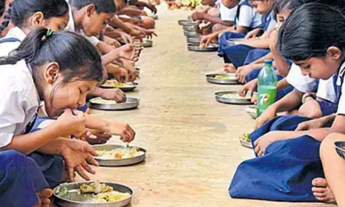 విద్యార్థులకు గుడ్ న్యూస్.. మధ్యాహ్న భోజన మెనూలో కీలక మార్పులు