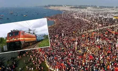 కుంభమేళాకు వెళ్లే తెలుగువారికి గుడ్ న్యూస్.. 8వ తేదీన ప్రత్యేక రైలు