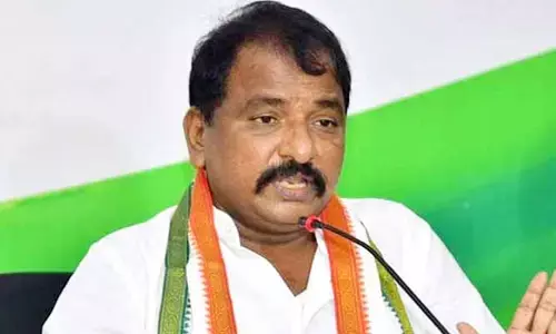 YSRCP: ఆంధ్రా పాలిటిక్స్‌లో కీలక పరిణామం.. రేపు వైసీపీలో చేరనున్న మాజీ మంత్రి