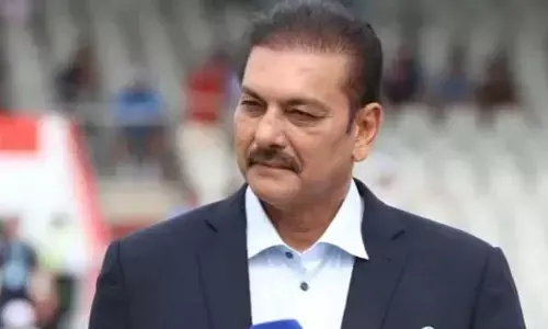 వాంఖడే స్టేడియంలో స్టాండ్‌కు రవిశాస్త్రి పేరు