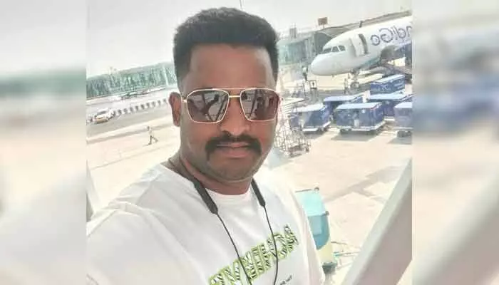 న్యాయం చేస్తానని నమ్మించి గర్భవతిని చేసిన కీచక కానిస్టేబుల్ న్యాయం చేస్తానని నమ్మించి గర్భవతిని చేసిన కీచక కానిస్టేబుల్