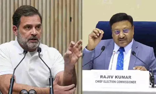 మహారాష్ట్ర ఓటర్ల లిస్టులో అవకతవకలు