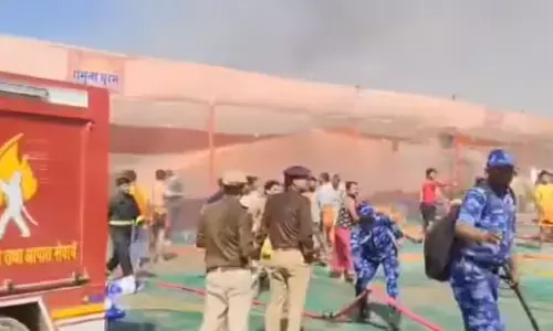 Maha Kumbh: మహాకుంభమేళాలో మరోసారి అగ్నిప్రమాదం..