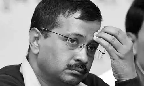 Delhi Election Results: మాజీ సీఎం కేజ్రీవాల్‌కు బిగ్ షాక్.. 1,800 ఓట్ల తేడాతో వెనుకంజ