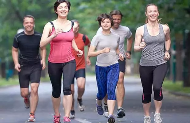 Types of running : స్పీడ్ రన్నింగ్.. స్లో రన్నింగ్.. ఏది మంచిది? Types of running : స్పీడ్ రన్నింగ్.. స్లో రన్నింగ్.. ఏది మంచిది?
