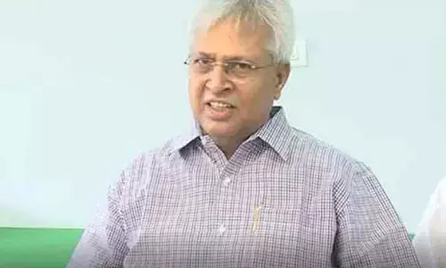 Undavalli : వైసీపీ గూటికి మాజీ ఎంపీ ఉండ‌వ‌ల్లి అరుణ్‌కుమార్!