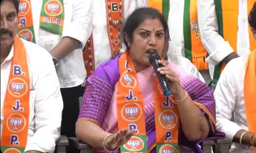 Daggubati Purandeswari : ఏపీ అభివృద్ధికి కేంద్రం కట్టుబడి ఉంది : దగ్గుబాటి పురందేశ్వరి