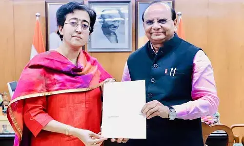 Delhi Governor: ఢిల్లీ సీఎం అతిశీ రాజీనామా.. గవర్నర్ వీకే సక్సేనా సెన్సేషనల్ కామెంట్స్