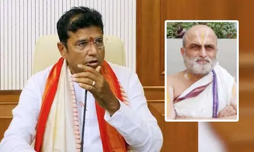 రామరాజ్యం పేరుతో రౌడీయిజం క్షమించరాని నేరం.. మంత్రి శ్రీధర్ బాబు సీరియస్