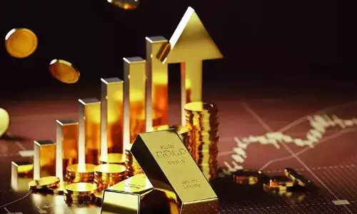Gold: రూ. 90 వేలకు చేరుకుంటున్న బంగారం.. తగ్గని ధరలు