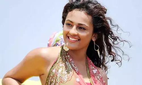 Seerat Kapoor: ప్రజెంట్ నేను సింగిల్.. ప్రేమికుల రోజు ప్రపోజ్ చేస్తే ఓకే చెప్పేస్తా.. యంగ్ హీరోయిన్ షాకింగ్ కామెంట్స్