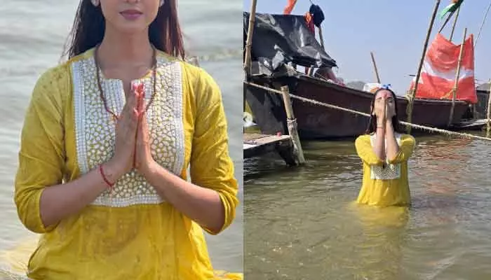 కుంభమేళాకు వెళ్లిన బాలయ్య బ్యూటీ.. మెడలో ఆ మాలతో కనిపించడంతో అంతా షాక్.. పోస్ట్ వైరల్ కుంభమేళాకు వెళ్లిన బాలయ్య బ్యూటీ.. మెడలో ఆ మాలతో కనిపించడంతో అంతా షాక్.. పోస్ట్ వైరల్