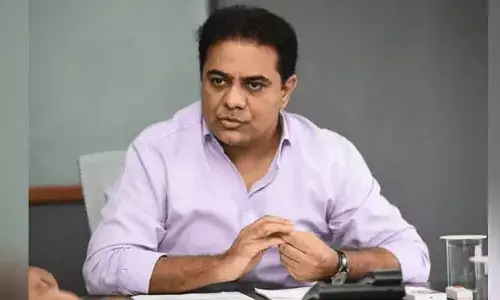 KTR: కేటీఆర్ సెల్ఫ్‌ గోల్.. ట్వీట్ బూమరాంగ్