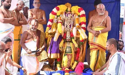 Yadagirigutta News : ఘనంగా యాదగిరిషుడుకి గరుడ వాహన సేవోత్సవం
