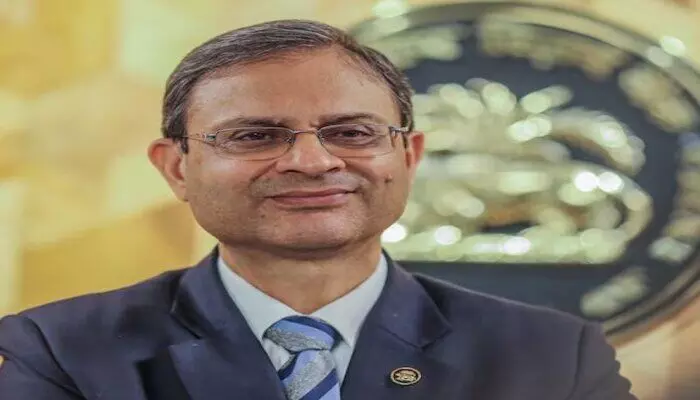 RBI: ఆర్బీఐ గవర్నర్ సంజయ్ మల్హోత్రా పేరున కొత్త రూ. 50 నోట్లు RBI: ఆర్బీఐ గవర్నర్ సంజయ్ మల్హోత్రా పేరున కొత్త రూ. 50 నోట్లు