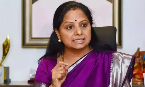MLC Kavita: కాంగ్రెస్ అసమర్థ పాలనలో మధ్యాహ్న భోజన నిర్వహణ గాలికి: కవిత