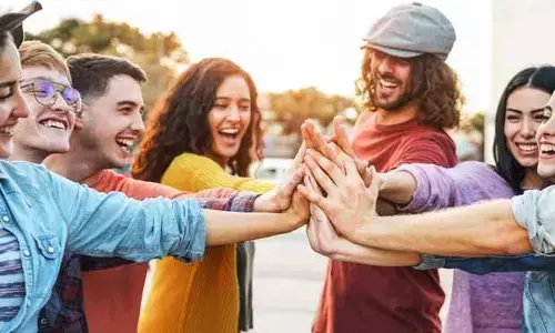 Friendship : ఎక్కువకాలం బతకాలంటే.. దోస్తులతో చిల్ అవ్వాల్సిందే బ్రో..