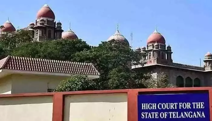 TG High Court:థియేటర్లలోకి పిల్లల ఎంట్రీ.. సింగిల్ బెంచ్ తీర్పును సవాల్ చేస్తూ పిటిషన్ TG High Court:థియేటర్లలోకి పిల్లల ఎంట్రీ.. సింగిల్ బెంచ్ తీర్పును సవాల్ చేస్తూ పిటిషన్