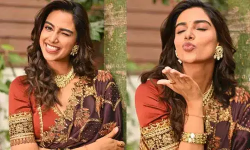 ఆ మూడ్‌లో ఉన్నానంటూ ట్రెడిషనల్ ఫొటోస్ షేర్ చేసిన యంగ్ బ్యూటీ.. ఆకట్టుకుంటున్న పోస్ట్