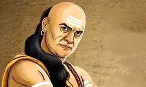 Chanikya Nithi: మీ స్నేహితుల్లో ఇలాంటి వారు ఉన్నారా? పాము కంటే డేంజర్!