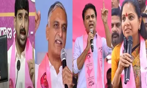 BRS: మొన్న బ్లాక్, నేడు పింక్..  బీఆర్ఎస్ బుక్ పాలిటిక్స్ లో ఎవరికి వారే!