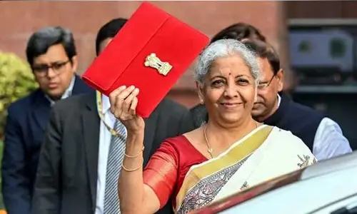 కలియని దిక్కులు కలవాలని ఆరాటం