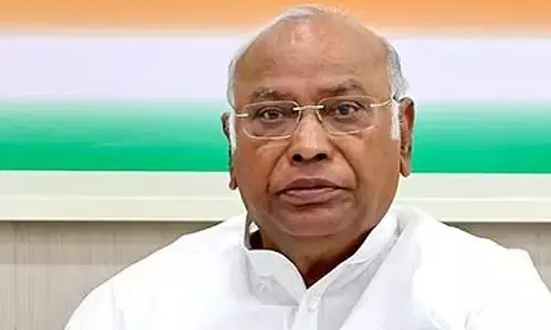 Karge: బీజేపీ అసమర్థత వల్లే మణిపూర్‌లో సంక్షోభం.. కాంగ్రెస్ చీఫ్ ఖర్గే