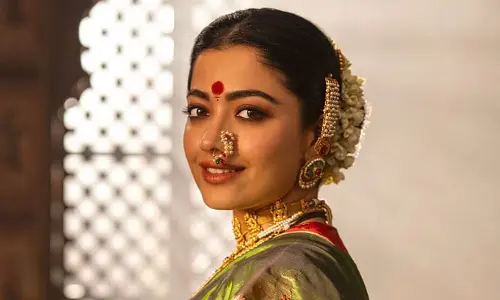 బాలీవుడ్‌లో ‘నేనే నంబర్ 1’.. హిందీ ఇండస్ట్రీని శాసిస్తున్న సౌత్ భామ