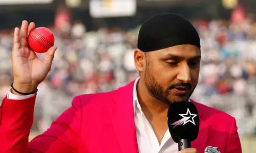 కోహ్లీ ఒక్క సెంచరీ చెయ్.. అంతా మర్చిపోతారు : హర్భజన్ సింగ్