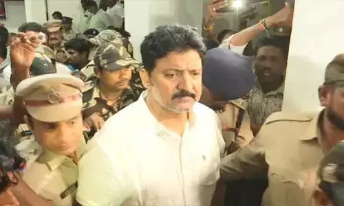 Vallabhaneni Vamsi : వల్లభనేని వంశీ కేసులో ప్రత్యేక పోలీస్ బృందాలు