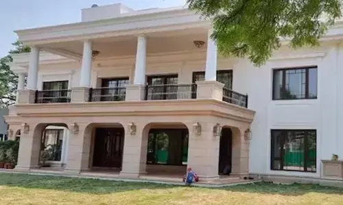 Sheeshmahal row: కేజ్రీవాల్ చుట్టూ బిగుస్తున్న ఉచ్చు