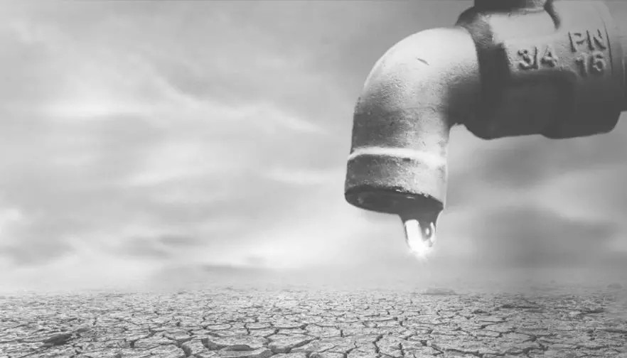 Pakistan Water Crisis: 700 అడుగులు తవ్విన కానరాని నీటి జాడ.. పాకిస్థాన్లో అత్యంత దయనీయ పరిస్థితులు! Pakistan Water Crisis: 700 అడుగులు తవ్విన కానరాని నీటి జాడ.. పాకిస్థాన్లో అత్యంత దయనీయ పరిస్థితులు!