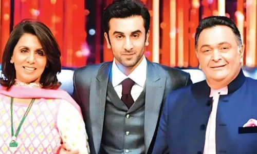 Rishi Kapoor: తండ్రి అప్పులు తీర్చేందుకు సినిమాల్లోకి వచ్చాడు.. సీన్‌ కట్‌ చేస్తే ఫస్ట్‌ మూవీకే సూపర్ స్టార్