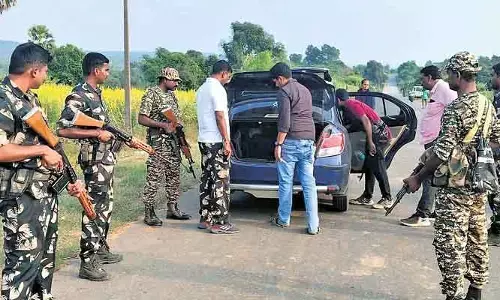 తెలంగాణ -  ఛత్తీస్‌గఢ్ సరిహద్దులో హైఅలర్ట్