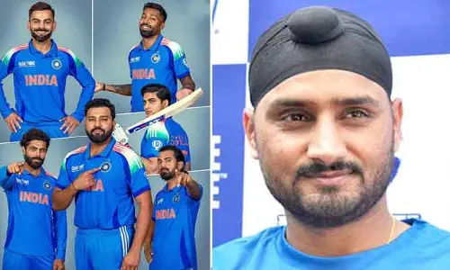 ఆ పాకిస్తాన్ ఆటగాడితో జాగ్రత్త.. టీమిండియా ప్లేయర్లకు హర్భజన్ హెచ్చరిక
