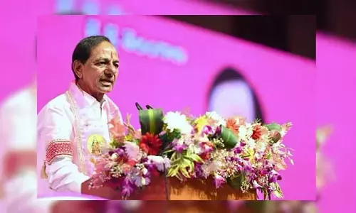 KCR : కేసీఆర్ సంచలన నిర్ణయం