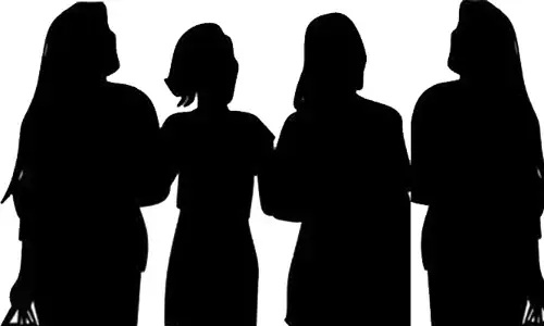 Girls missing అదృశ్యమైన ఆ నలుగురు అమ్మాయిలు ఎక్కడ ఉన్నారంటే..
