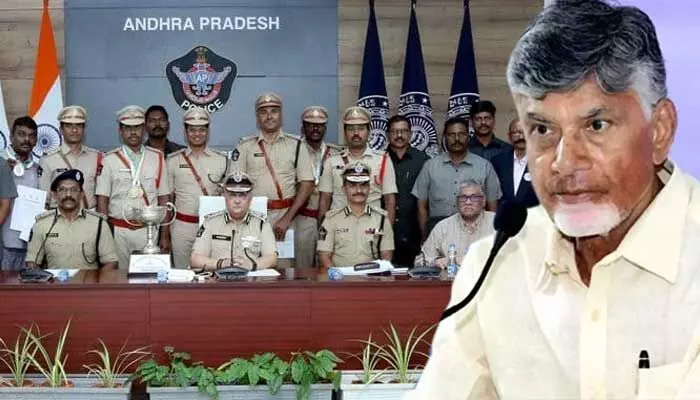 ఏపీ పోలీస్.. కీపిటప్! ఏపీ పోలీస్.. కీపిటప్!