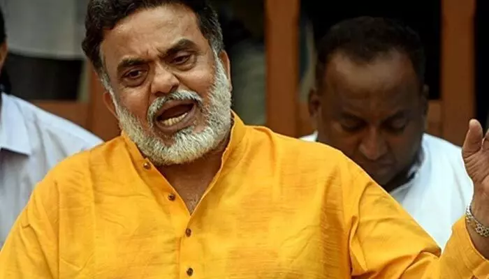 Housing jihad: ముంబైలో ‘హౌసింగ్ జిహాద్’ జరుగుతోంది.. శివసేన నేత సంచలన వ్యాఖ్యలు Housing jihad: ముంబైలో ‘హౌసింగ్ జిహాద్’ జరుగుతోంది.. శివసేన నేత సంచలన వ్యాఖ్యలు