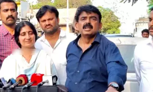 అరెస్టుల వల్ల నా రోమాలు కూడా ఊడవు.. ప్రస్తుత మంత్రిపై మాజీమంత్రి ఫైర్