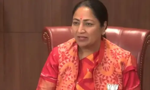 Delhi: ఒక్కరోజు కాకముందే మాపై విమర్శలా?- ఢిల్లీ సీఎం
