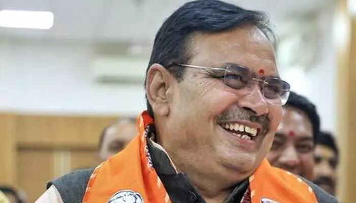 Rajasthan cm: రాజస్థాన్ సీఎంకు బెదిరింపులు.. చంపుతామని జైలు నుంచే వార్నింగ్ ఇచ్చిన ఖైదీ Rajasthan cm: రాజస్థాన్ సీఎంకు బెదిరింపులు.. చంపుతామని జైలు నుంచే వార్నింగ్ ఇచ్చిన ఖైదీ