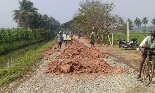 చురుగ్గా రహదారి నిర్మాణ పనులు