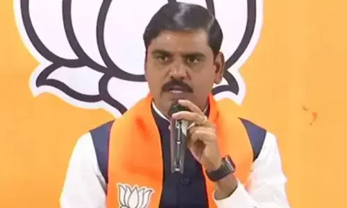రెండు రాష్ట్రాల మధ్య జల వివాదాలు సృష్టిస్తున్నారు.. విష్ణువర్ధన్ రెడ్డి హాట్ కామెంట్స్